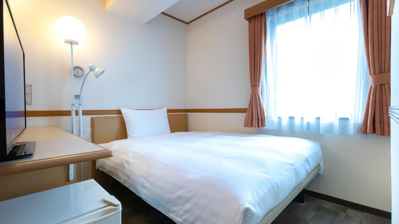 Toyoko Inn Utsunomiya Ekimae No 1 Exteriör bild